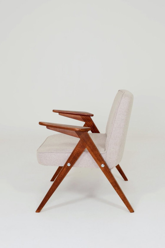 Image 1 of Scandinavische Beige Fauteuil Vlecht Stoffering Walnoot Kleur Houten Lounge Stoel Vintage Stijl