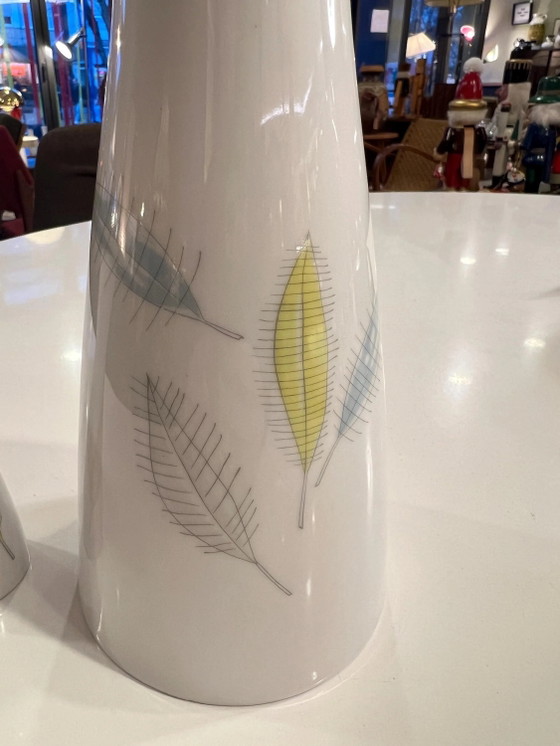 Rare Rosenthal Vase Set by Raymond Loewy | 1950s/1960s Design Classic | Mid-Century Porcelain, Small and (photo 6 of 7)