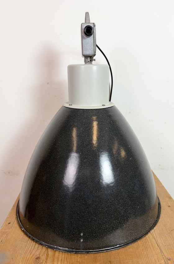 Image 1 of Große industrielle Emaille-Fabrik-Hängeleuchte von Elektrosvit, 1960er Jahre