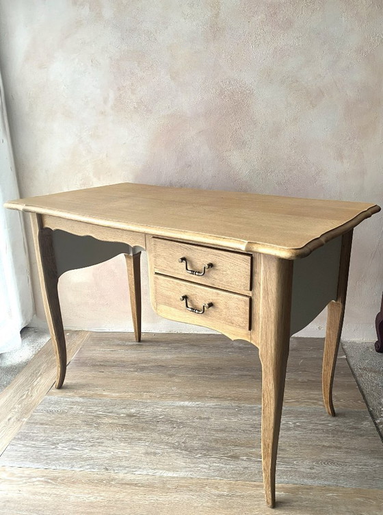 Image 1 of Bureau vintage en chêne 2 tiroirs rénové - Bois miel et beige doux