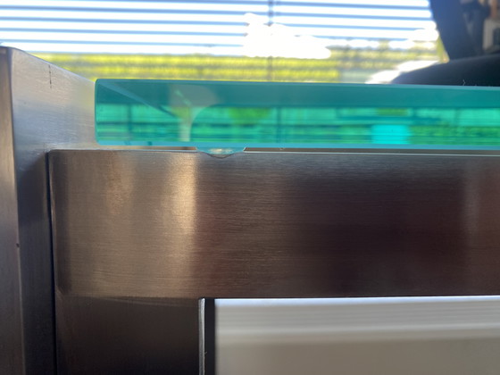 Image 1 of Console tafel met groen/blauwig glas 
