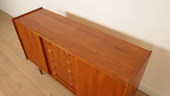 Vintage Sideboard | Danish Design | Teak | 149 Cm – Wood (photo 4 of 13)