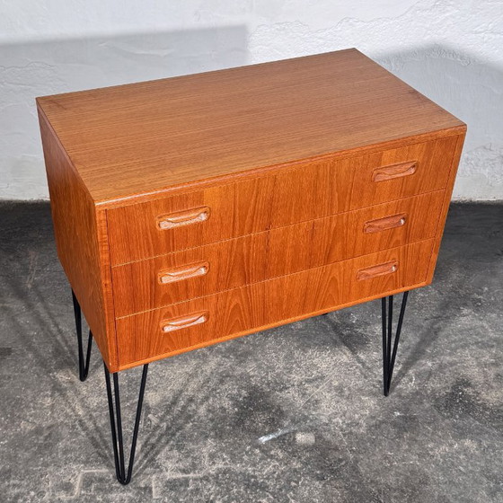 G Plan Fresco Teak Tallboy Ladekast, jaren 60 – G-Plan, Dressoirs, Metal (photo 8 of 14)