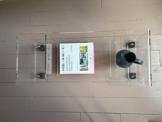 Image 1 of Mobile TV vintage in plexiglass