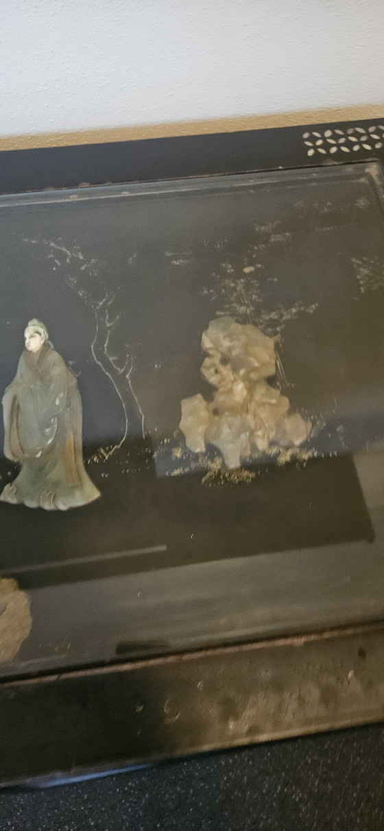 Image 1 of Chinesischer Tisch mit Glasplatte