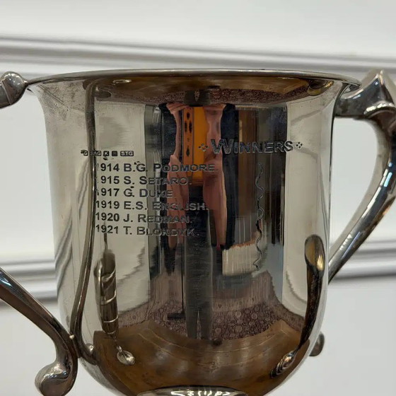 Set aus 3 klassischen englischen Trophäen, Dekorative Objekte (Foto 9 von 9)
