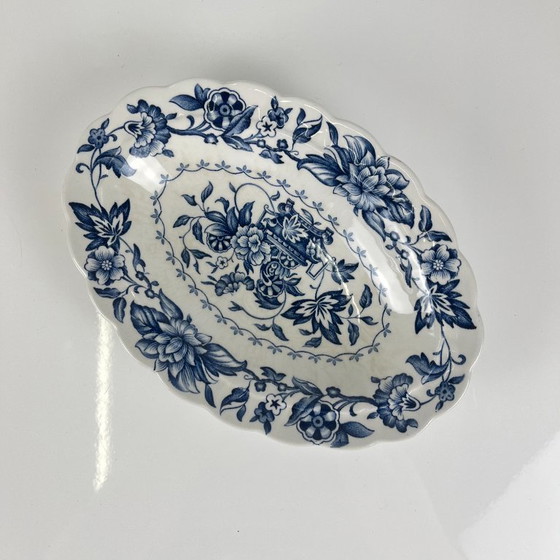 Image 1 of Plato ovalado pequeño de Ridgway, modelo "Pagoda", Staffordshire, Inglaterra, 1980.