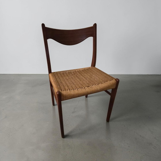Image 1 of Dream Mid Century Designer 6-piece vintage teak dining chairs, Arne Wahl Iversen GS61, 1960s