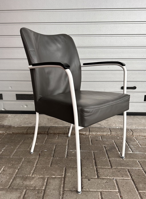 6x Bert Plantagie Rumba design eetkamerstoelen 