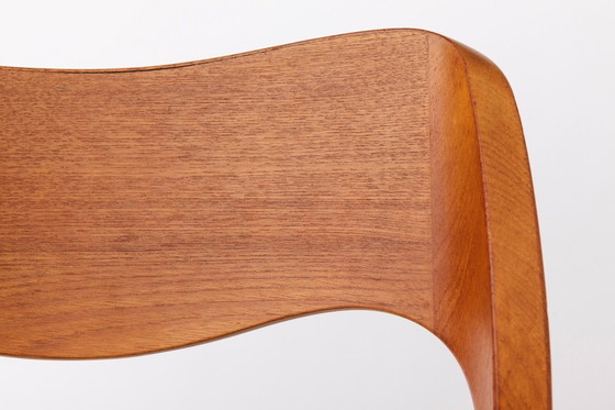 Image 1 of Set van 6 Møller Model 71 stoelen | Deense moderne teakhouten eetkamerstoelen | Vintage set uit de jaren 60