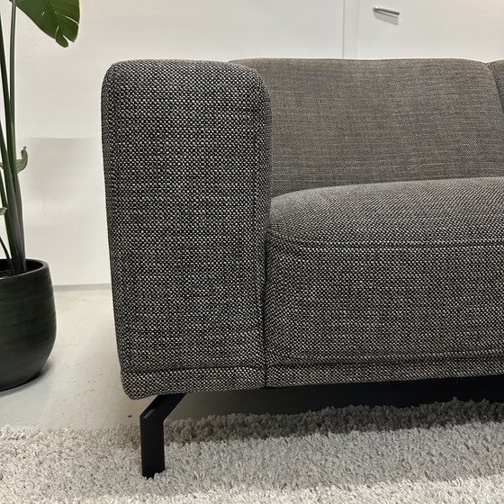 Image 1 of Montel viano