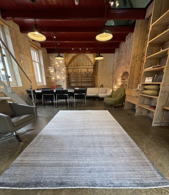 Image 1 of Leolux Evidence Teppich Mailand