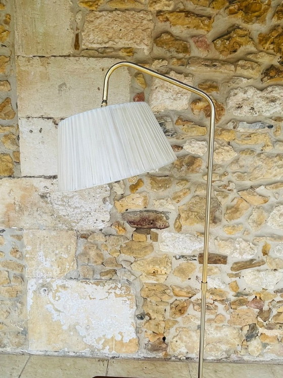 Mid-Century, Swivel,  Floor Lamp with Integrated Side Table, 1960s – Floor lights, Brass (photo 20 of 34)