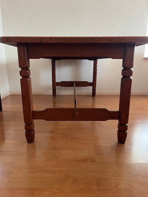 Oak dining table (6 people)
