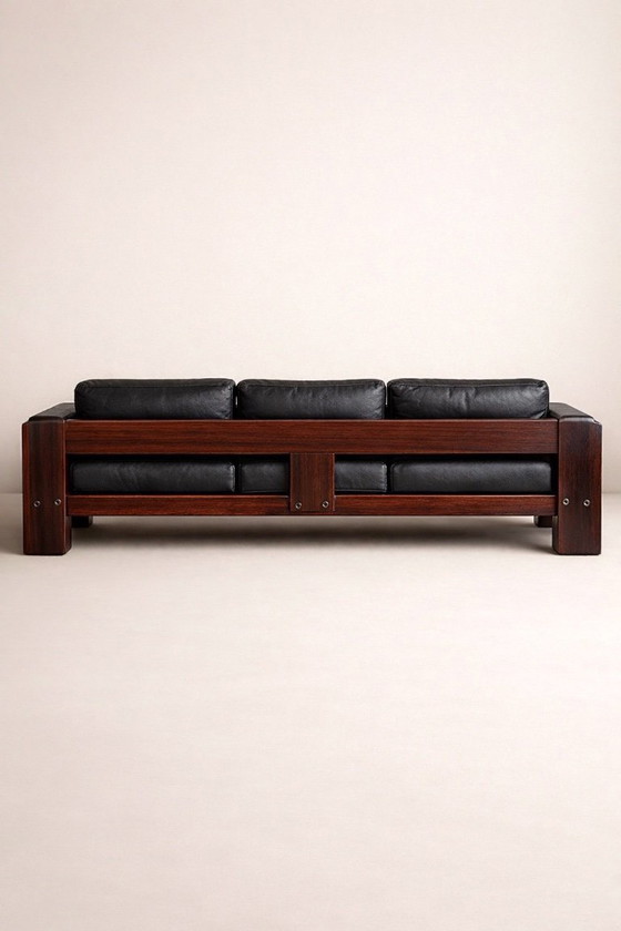 Image 1 of Divano Bastiano 3 posti in pelle e palissandro di Tobia Scarpa