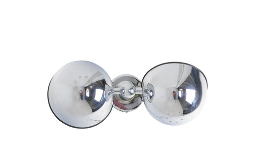 Verchromte Metall-Pendelleuchte. 1970er Jahre.