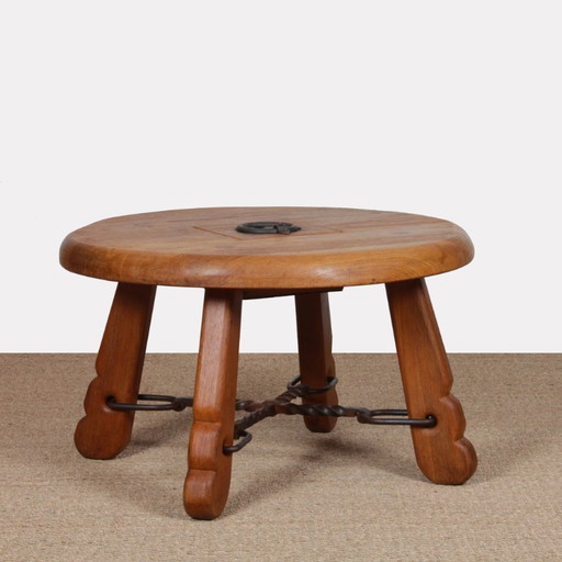 Round coffee table in solid oak and wrought iron, 1950