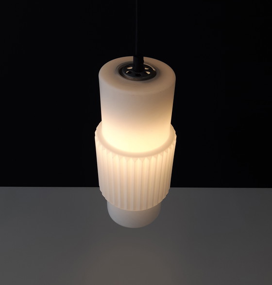 Image 1 of Vintage melkglas hanglampje, mcm lamp, minimalistisch hallampje