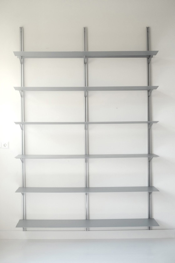 Image 1 of Armoire murale Zanotta Ulm par Enzo Mari