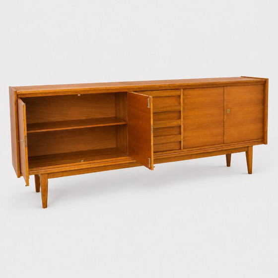 Architektonisches Sideboard im Mid-Century-Modern-Stil aus hochwertigem Okoumé – Wood (photo 4 of 6)