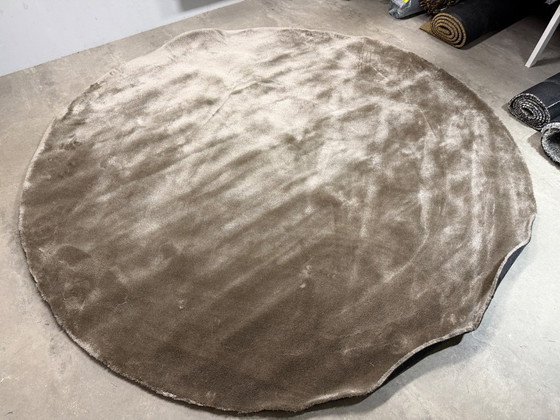 Image 1 of Brink en Campman Liscio 14 Custom 300 cm round rug