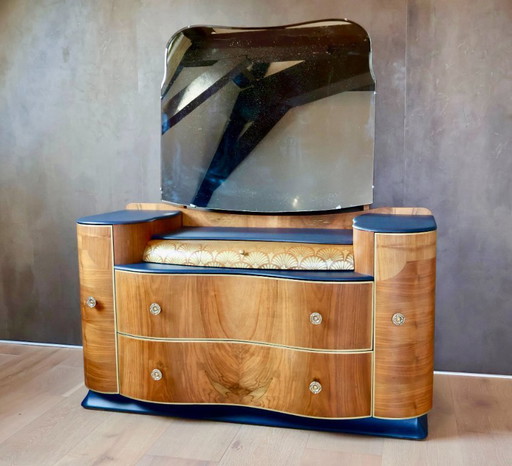 Tocador Art Déco restaurado de nogal con espejo