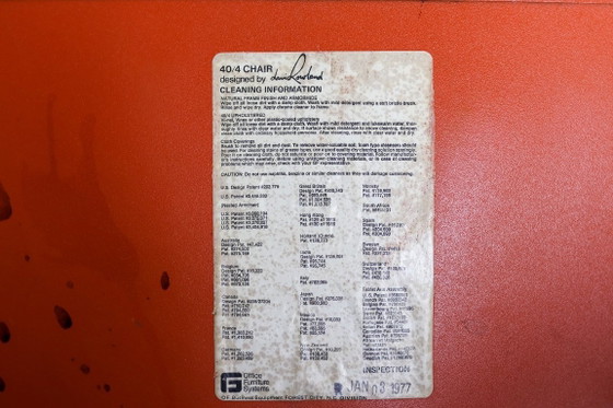 Image 1 of L'iconica sedia 40/4 di David Rowland, prodotta da OF USA.