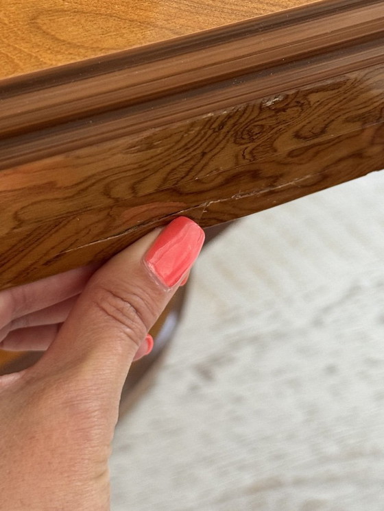 Image 1 of Art deco dining table in walnut root with mother of pearl