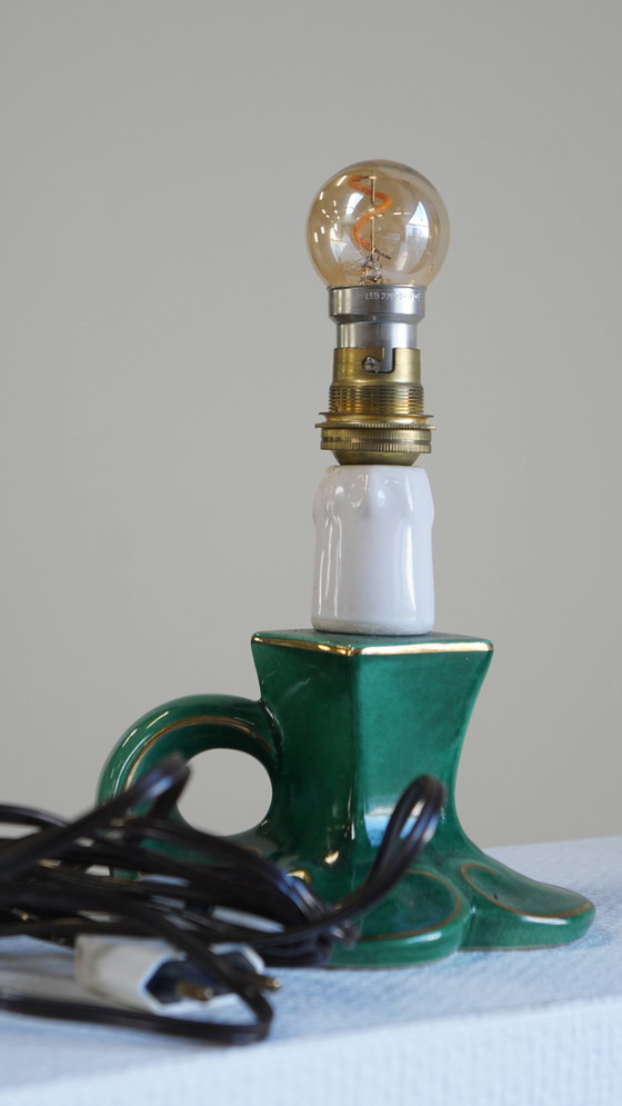 Image 1 of Vintage Groen Keramieken Frans Lampje Met Gouden Accenten