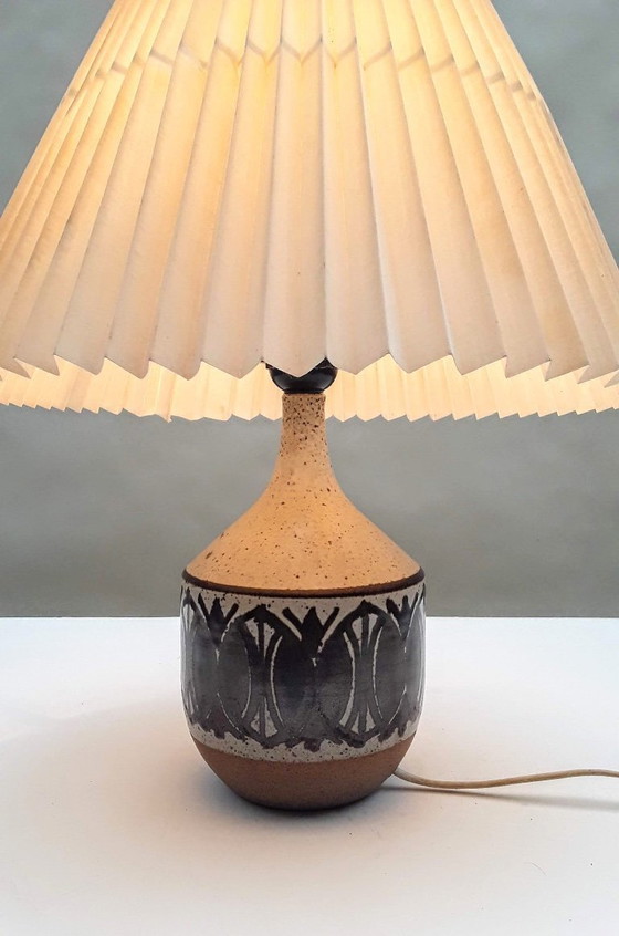 Image 1 of Deense Keramische Tafellamp Marianne Starck 1960,s