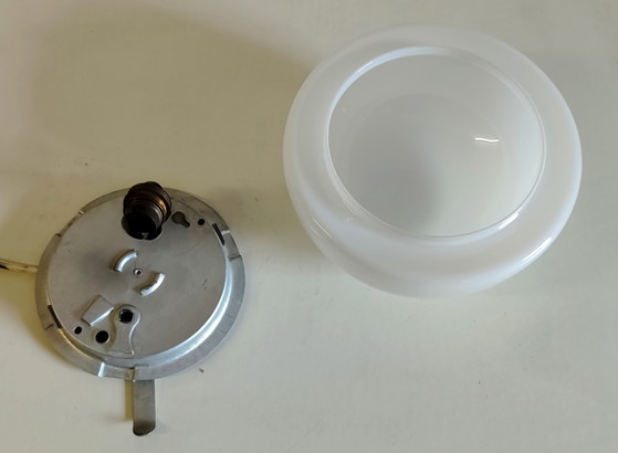 Opaline Globe Ceiling Light or Wall Sconce - Mid. 20th Century – Glass (photo 7 of 8)