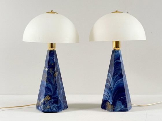Image 1 of Set di 2 lampade da tavolo vintage con base in marmo 'Lambada da Tavolo', modello: Prisma, Italia