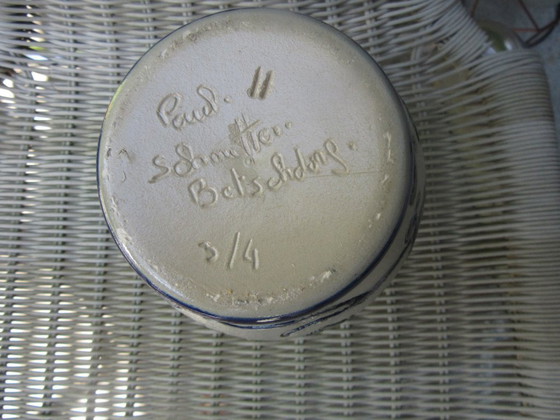 Traditioneller Steingutkrug mit Herstellermarke – Tischdekoration, Ceramic, Stone (photo 4 of 7)