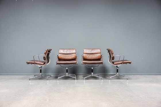 Image 1 of Eames EA208 softpad meeting chair