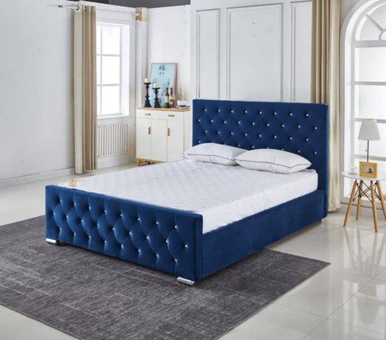 Image 1 of bed with slatted base and mattress