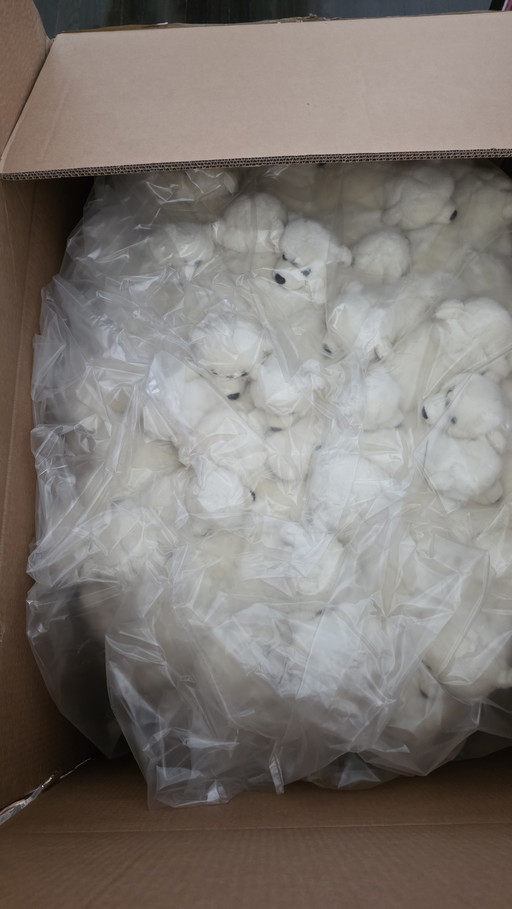 AP Collection XL Polar Fluffy Ball Poef XL