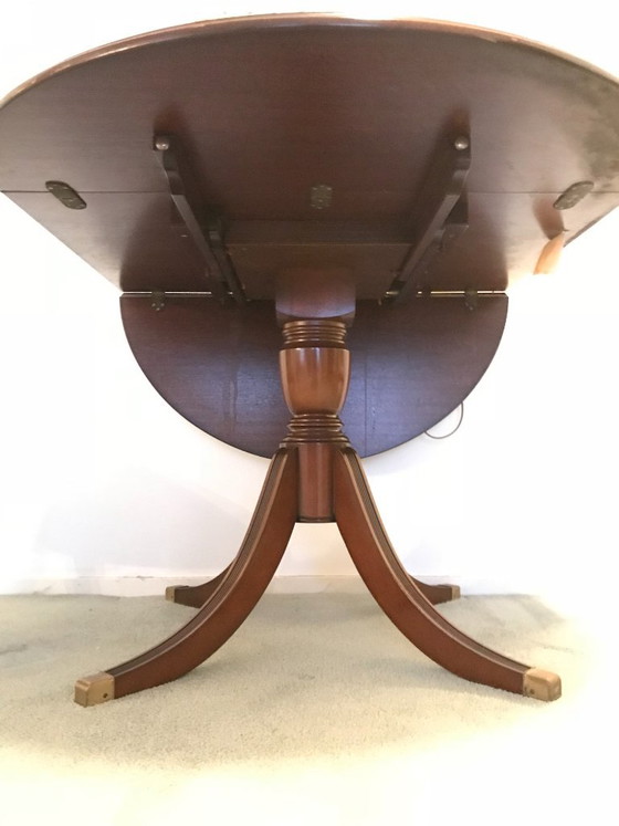Heldense - Oval Mahogany Drop-leaf Table – Dining tables, Wood (photo 4 of 6)