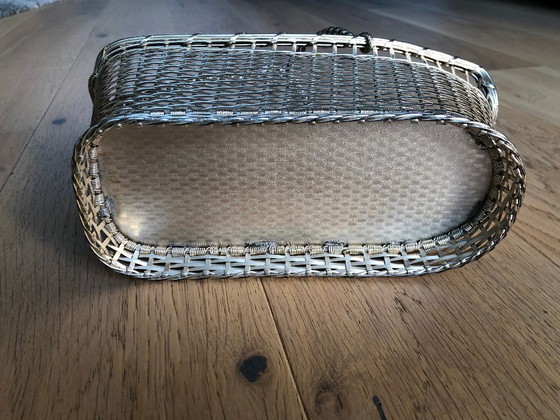 Image 1 of Panier à Bouteille de Vin en Métal Argenté Tressé