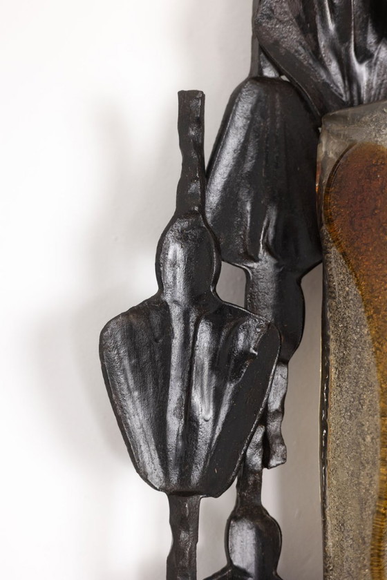Image 1 of Mazzega. Paar brutalistische wandlampen van glas en ijzer. Jaren 1950.