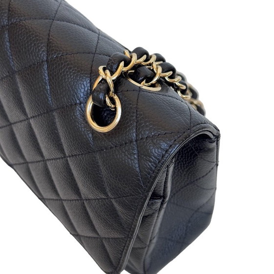 Chanel Classic Flap Medium – Crossbody bags, Calfskin (photo 4 of 17)