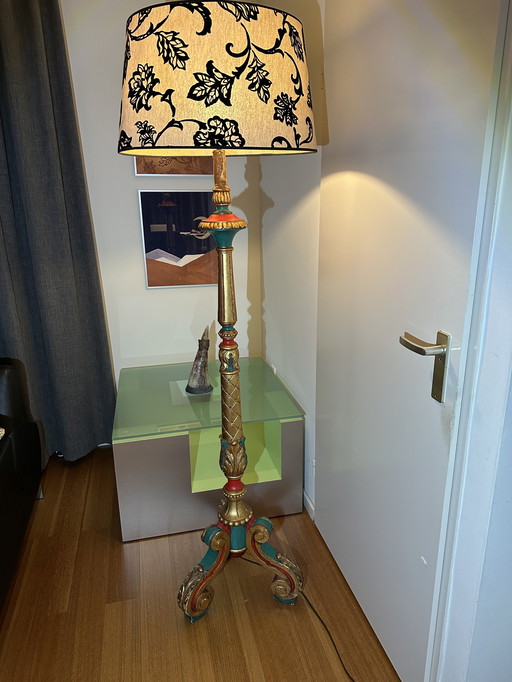 Colored table lamp