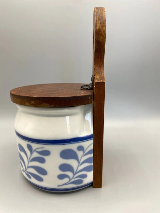 Petrus Regout Maastricht wandzoutdoos, aardewerk, Nederlands blauw decor, houten deksel – decoratieve objecten (photo 2 of 7)