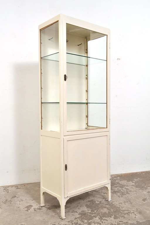 Vintage apothekerskast / vitrinekast, 1974
