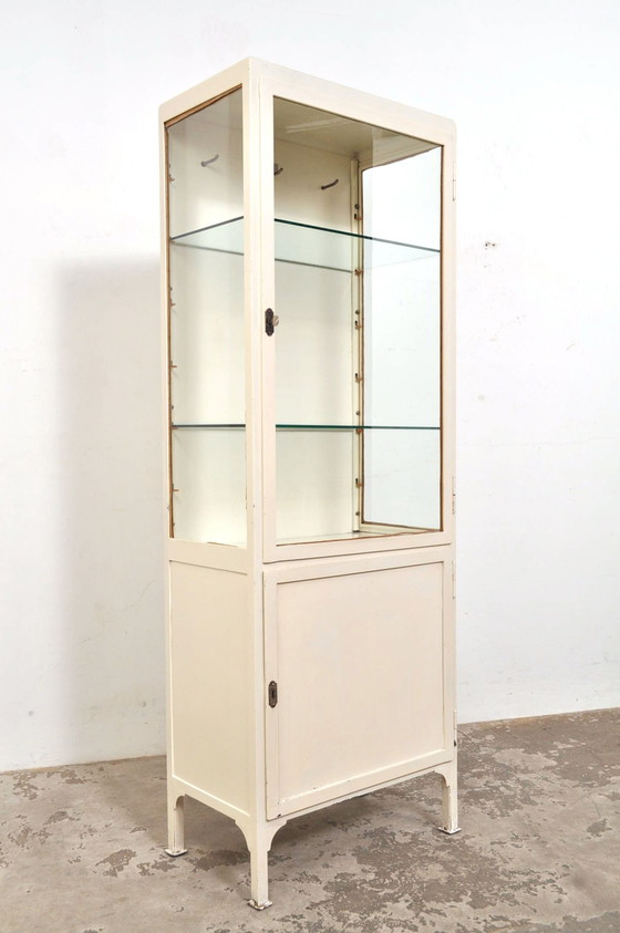 Image 1 of Vintage pharmacy cabinet / display case, 1974