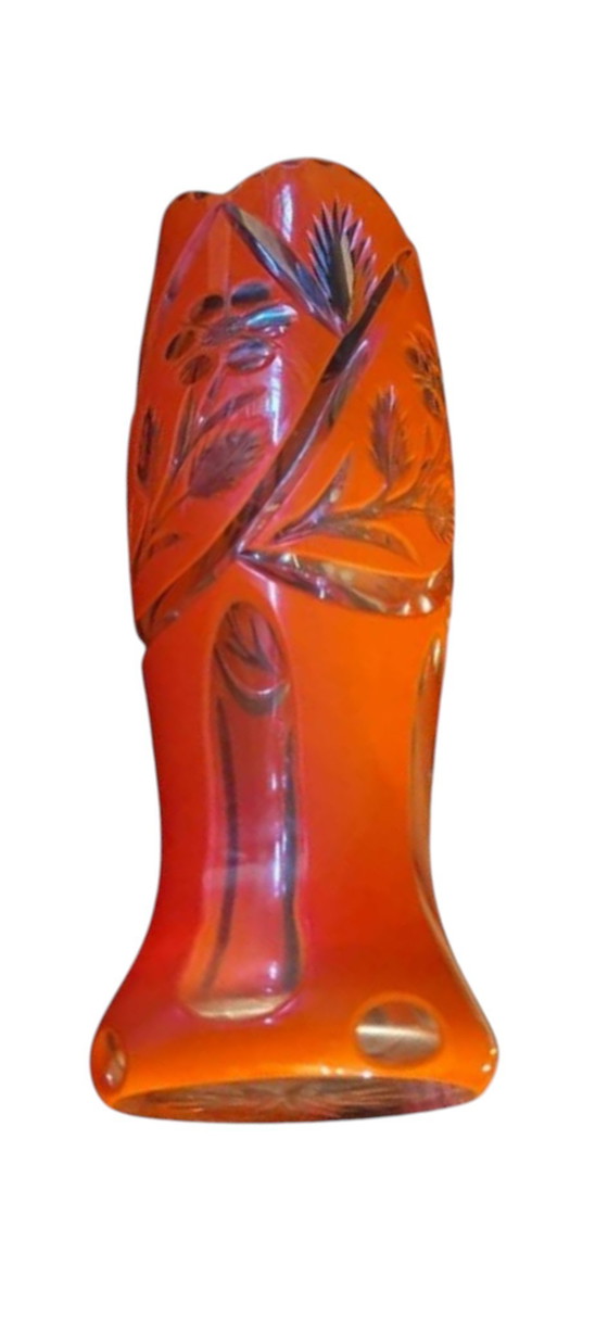 Image 1 of Böhmische Überfangglas-Vase um 1900 – geschliffenes Bleikristall en naranja-rojo (21,5 cm)