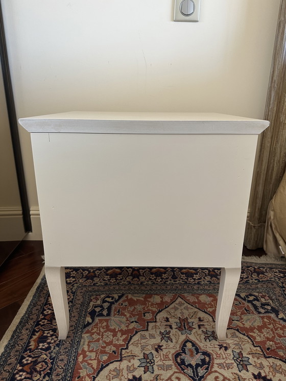 Image 1 of Cómoda de 4 cajones de madera maciza