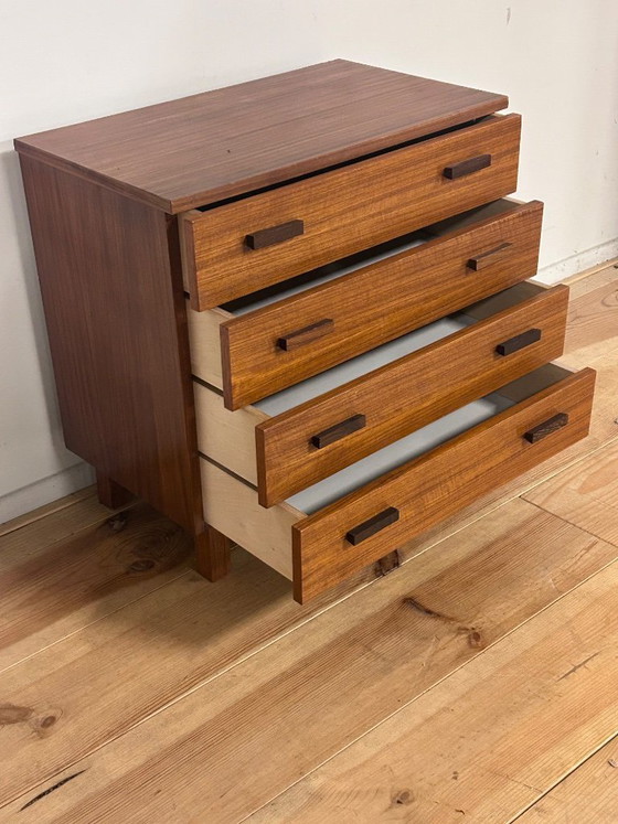 Image 1 of Vintage mid-century ladenkastje teakhout