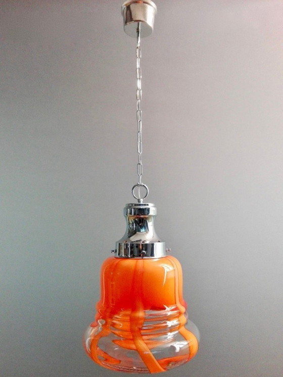 Image 1 of Lampada a sospensione a una luce Mazzega Murano anni '70 in vetro soffiato a mano e cromo.