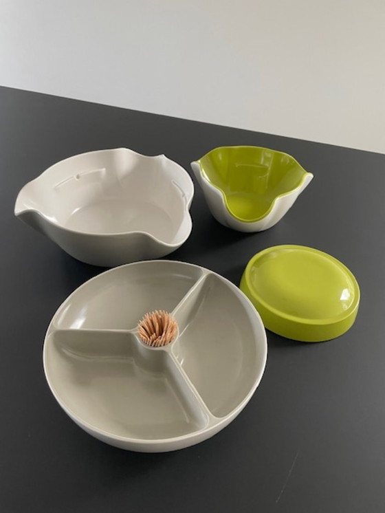 Image 1 of Joseph Joseph Double Dish serving bowls set design