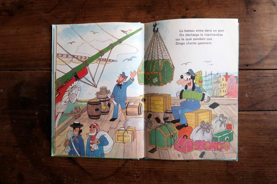 Image 1 of vintage Walt Disney Français Livre pour enfants « Dingo et le Poisson Magique », 1979 – 2C52